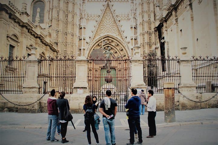 Cathedral & Giralda of Seville Exclusive Group, max. 9 travelers