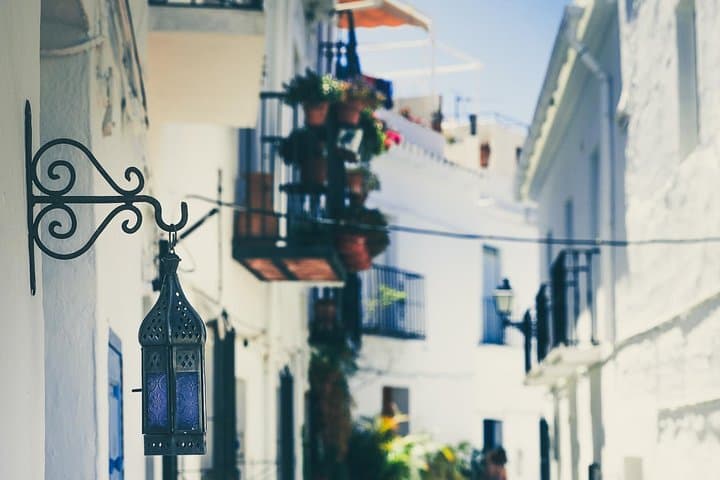 Travel Factory Andalusia : Nerja, Frigiliana & El Acebuchal