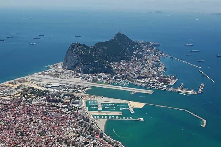 Private tour and shore excusion of Gibraltar from Cadiz