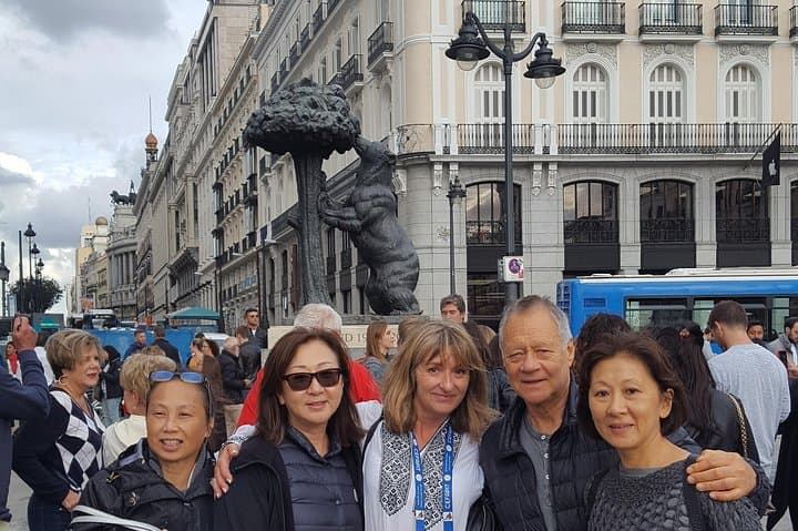 Private Guided Tour Of The Royal Palace & Old Madrid