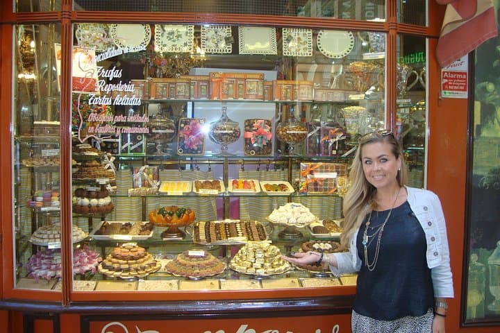 Palma old town tour with Wine & Tapas Tastings