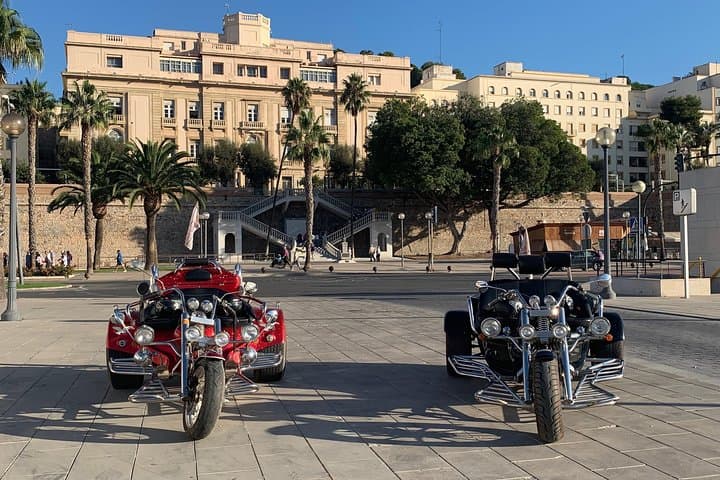 Luxury Rewaco Trike "The Photo Blaster Tour" - (2 hours, Min of 2 passengers)