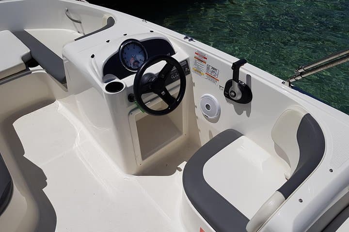 Boat rental without license - B540 'Gaia' (5p) - Can Pastilla
