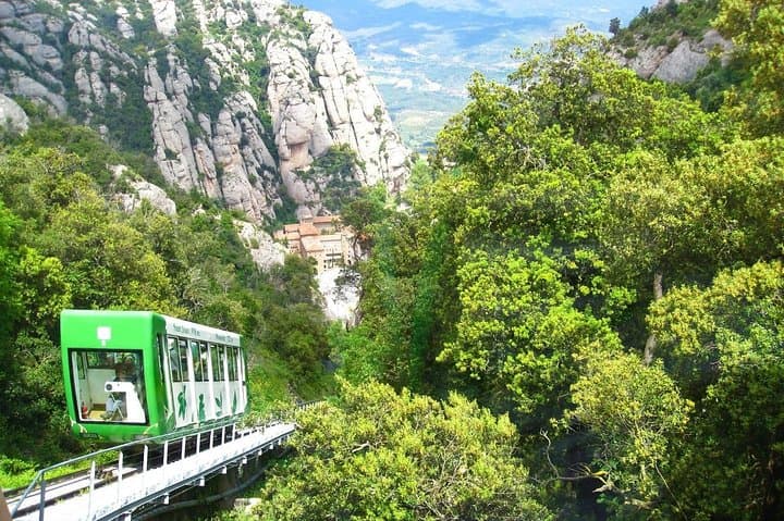 Barcelona Montserrat Basilica, Black Madonna Tour with Transport