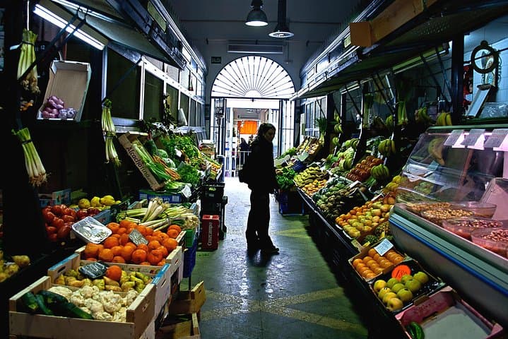 Interior of the Fair Markethttps://media-cdn.tripadvisor.com/media/attractions-splice-spp-720x480/0a/46/61/10.jpg