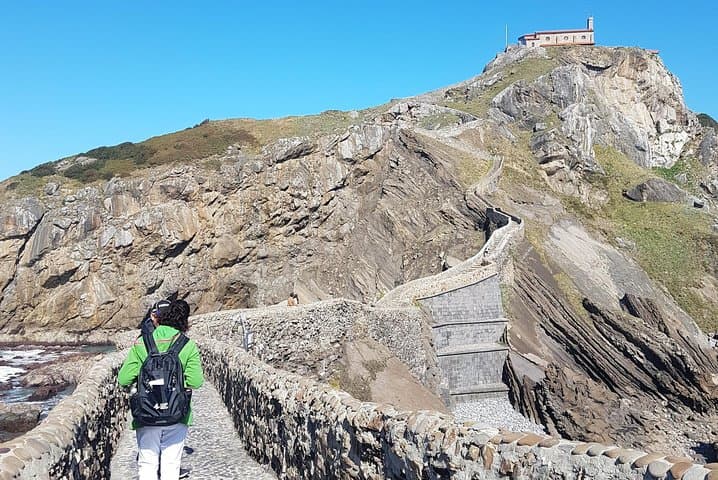 Dragon’s & Titanium Dreams: Gaztelugatxe & Bilbao Experience