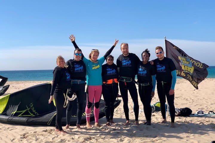 Semi private kitesurfing course