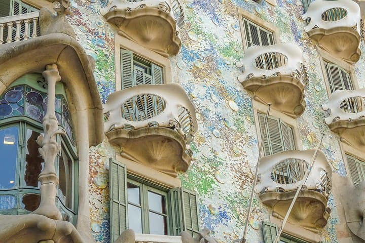 Historic Barcelona: Exclusive Private Tour with a Local