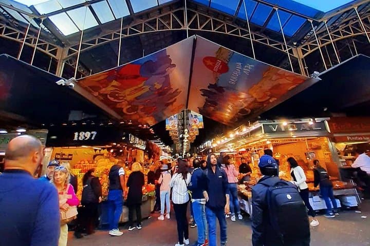 Barcelona : Paella Cooking Experience + Boqueria Market Exclusive Tour
