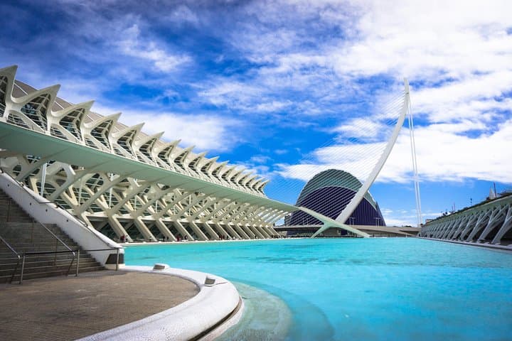 Discover Valencia’s most Photogenic Spots with a Local