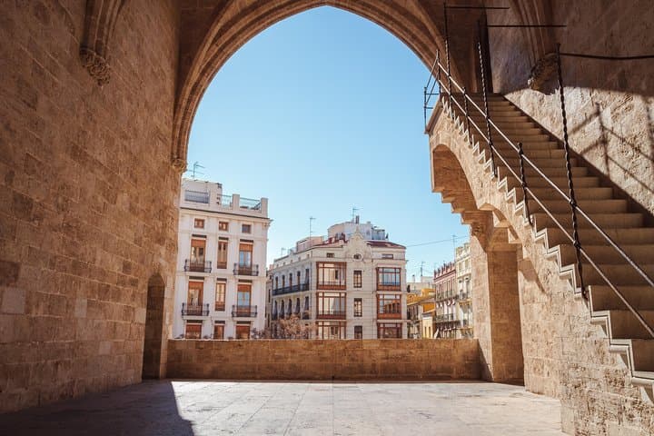 Historic Valencia: Exclusive Private Tour with a Local