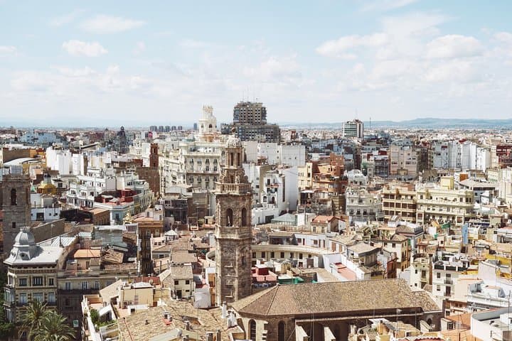 Historic Valencia: Exclusive Private Tour with a Local