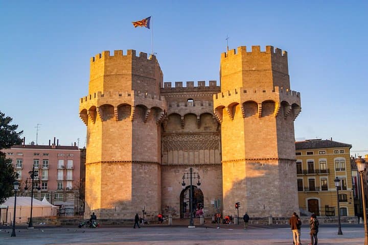 Historic Valencia: Exclusive Private Tour with a Local