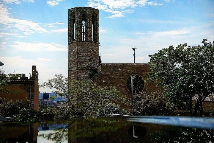 Private Day Trip from Barcelona to Figueres