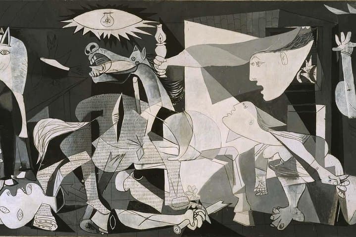 Private Tour in Reina Sofía Museum, Madrid