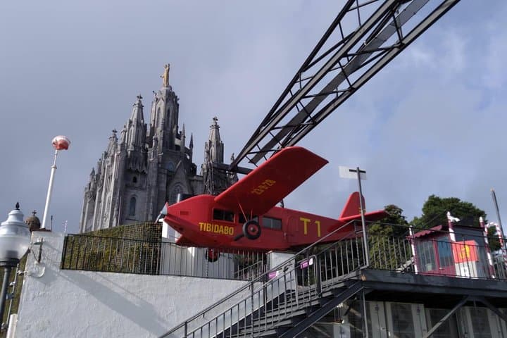 Private Barcelona Full-Day Personalized City Tour