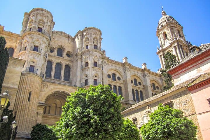 Architectural Malaga: Private Tour with a Local Expert