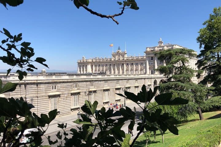 Views Royal Palace