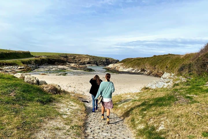 One day tour CUDILLERO Vidio Cape Cathedrals Beach Luarca