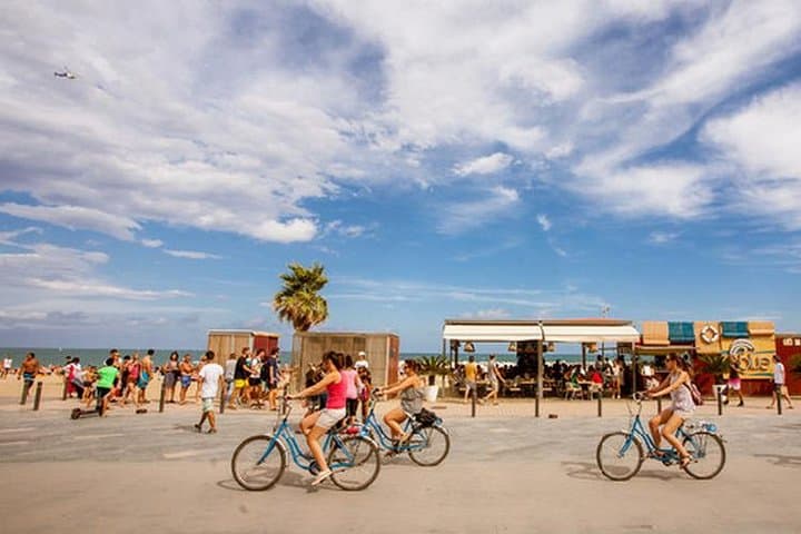 Visit Barcelona by bike with Born Bike Tours Barcelona, discover the beaches of Barcelona with our Cycle Tour!