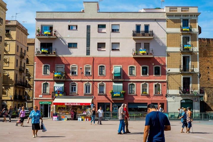 Elevate Your Photography - Barcelona Private Tour & Workshop