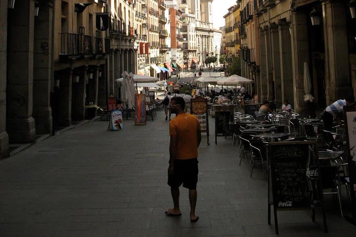 Discover Madrid : Personalized Private Tour with a Local Guide