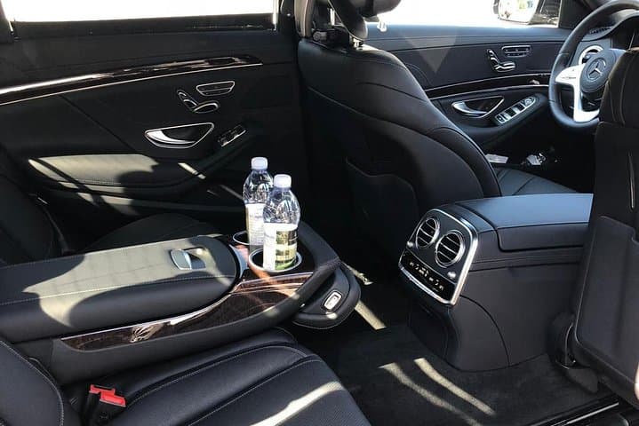 Mallorca Airport (PMI) to Palma de Mallorca - Round-Trip Private Transfer