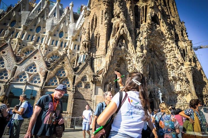 Barcelona Private Tour with Sagrada Familia Skip-the-Line
