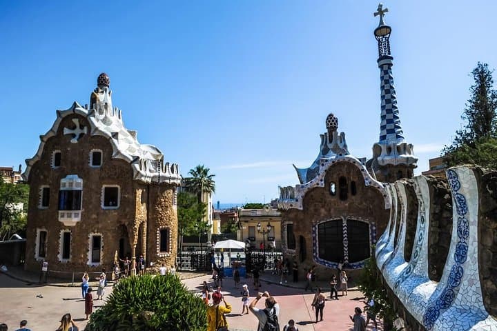 Barcelona Private Tour with Sagrada Familia Skip-the-Line