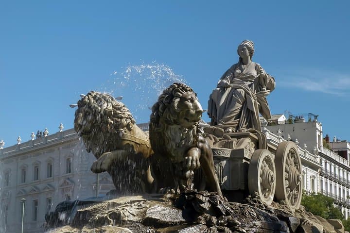Essential Madrid: Walking Tour