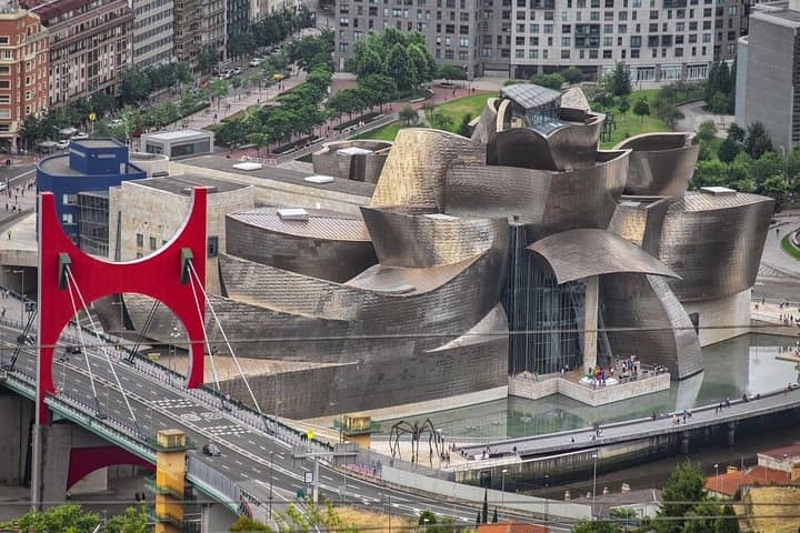 Bilbao Architecture & Culture: Guggenheim, Old Town & Market