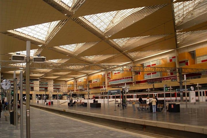 Zaragoza Heritage - Basilicas, Cathedrals & Historic Landmarks