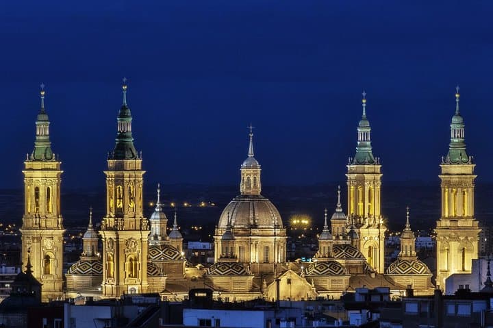Zaragoza Heritage - Basilicas, Cathedrals & Historic Landmarks