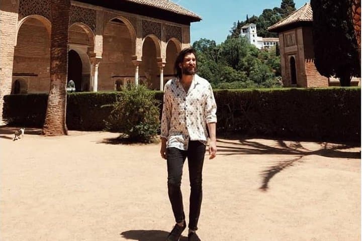 Alhambra Private Tour with Nasrid Palaces, Generalife & Alcazaba