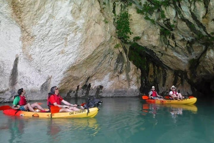 Canoes in Huesca