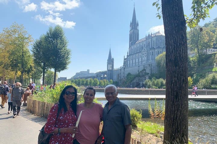Lourdes Sanctuary tour- Catholic pilgrimage sanctuary