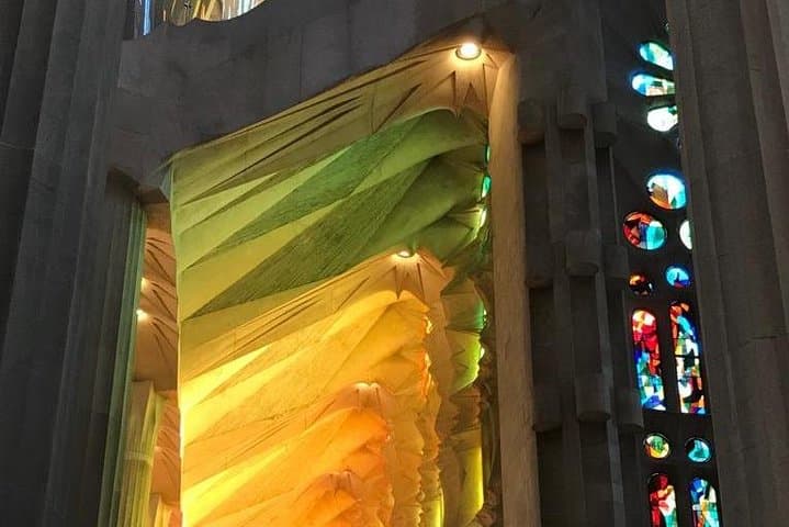 Skip The Line : La Sagrada Familia Guided Tour