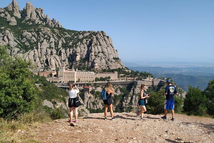 A group of hikers on a Montserrat Viewpoint