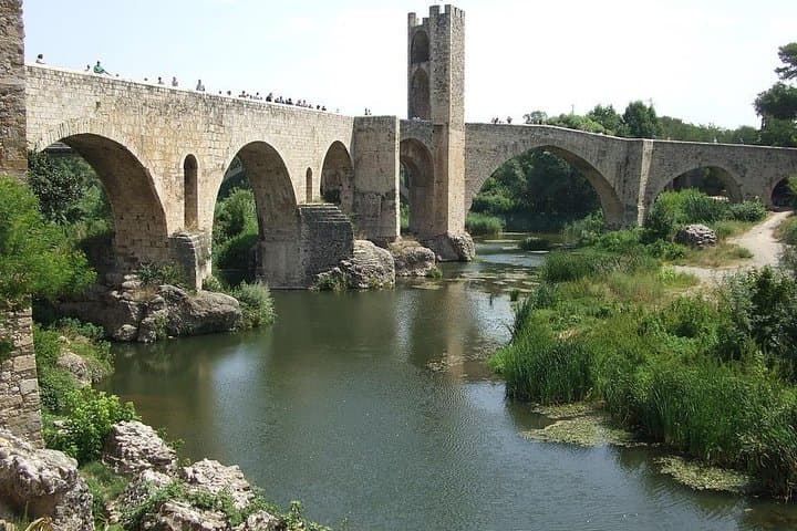 Basic Dali Experience & Costa Brava from Girona or Palamos