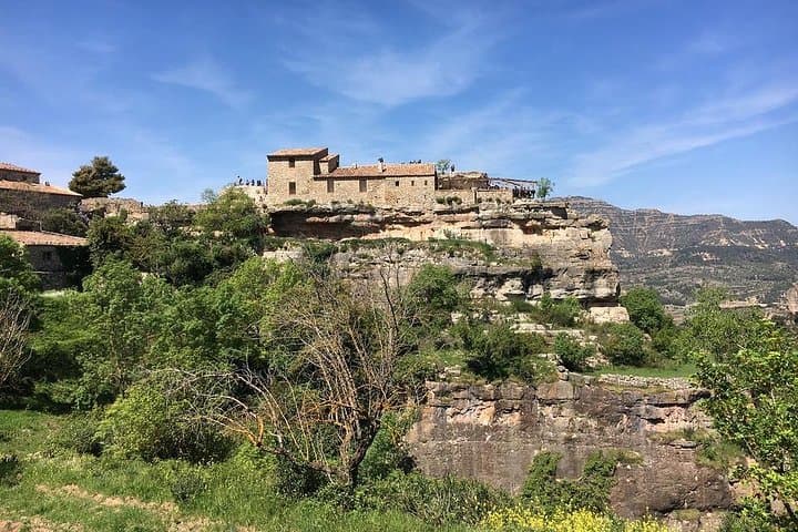 Private tour Siurana Escaladei & Wines - Pick up hotel From Salou/Tarragona