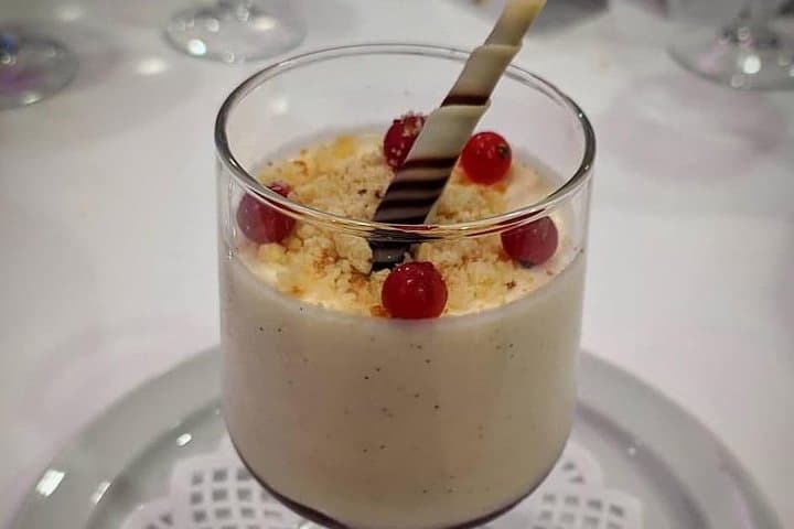 Barcelona Private Tour: Halal Tapas & Drinks with Local Expert