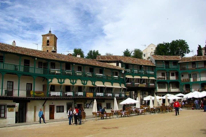 Private tour from Madrid to Aranjuez with hotel pick up