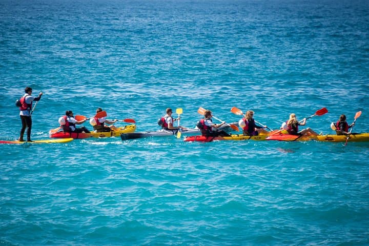 2 Hours Kayak Tour in Cerro Gordo Natural Park, La Herradura