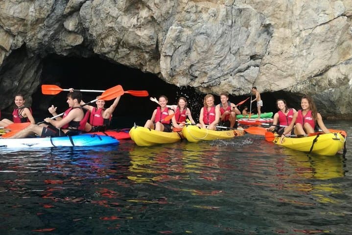 2 Hours Kayak Tour in Cerro Gordo Natural Park, La Herradura