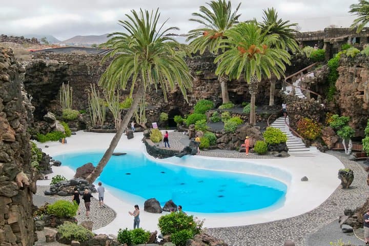 Lanzarote Highlights. Private Tour with Pickup (price per vehicle, not p.p.)