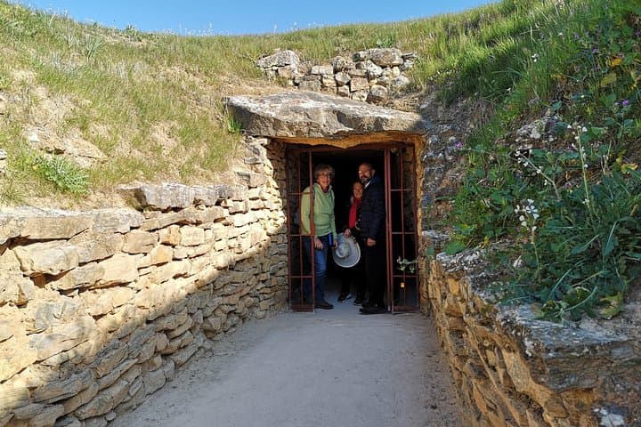 Guided tour of the Dolmens and El Torcal