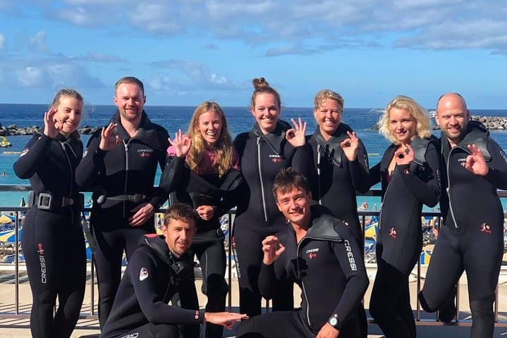 Discover Scuba diving in Gran Canaria with Hotel Pick-up
