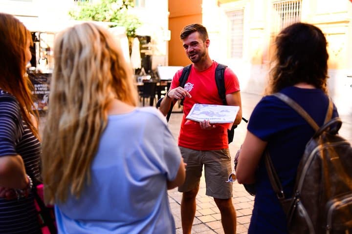 Discover Málaga: City tour and Alcazaba 3 hours tour