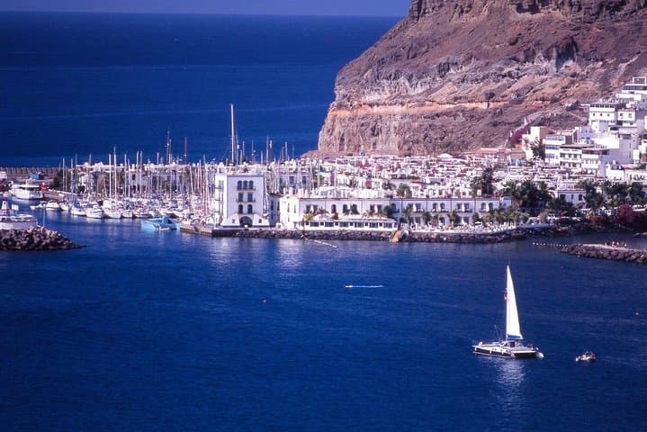 Private Transfer from Las Palmas de Gran Canaria to Las Palmas (LPA) airport