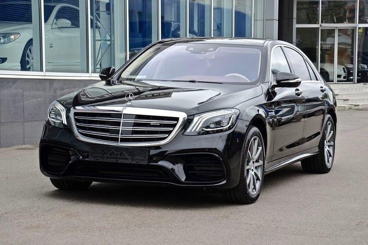 Airport private Transfers in Luxury Car